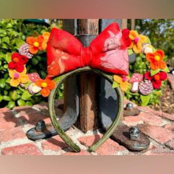 Bambi Comfy and Cozy Minnie Mouse Ears Headband For Adults - Picture 5 of 8